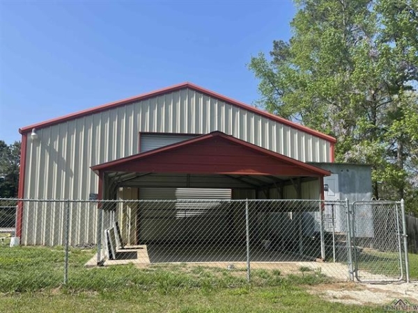 Listing Image #2 - Others for sale at 1341 SH 315, Carthage TX 75633
