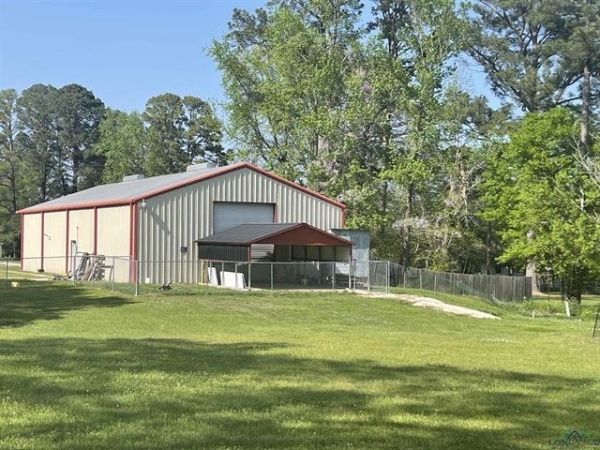 Listing Image #3 - Others for sale at 1341 SH 315, Carthage TX 75633