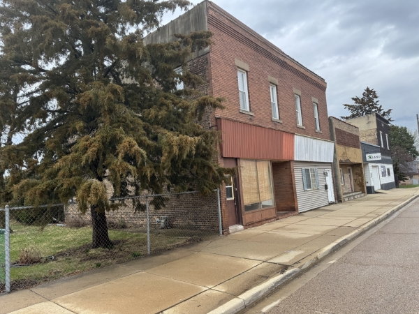 Listing Image #2 - Others for sale at 314 E Walnut Street, Oglesby IL 61348
