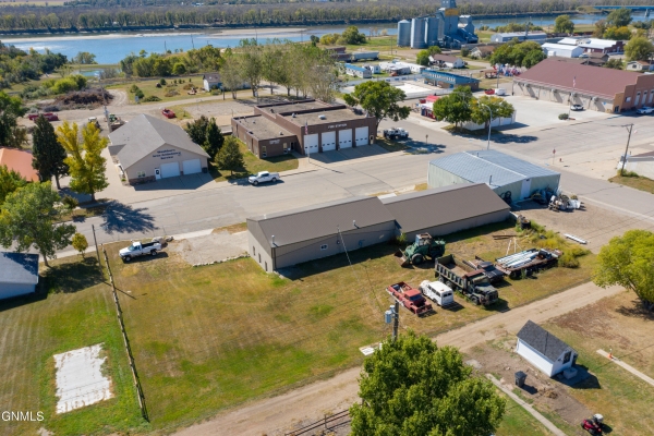 Listing Image #3 - Others for sale at 910 Main Avenue, Washburn ND 58577
