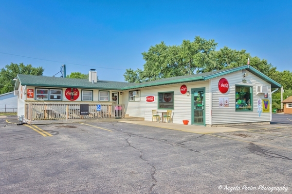 Listing Image #1 - Others for sale at 4911 W Elm Street, Mchenry IL 60050