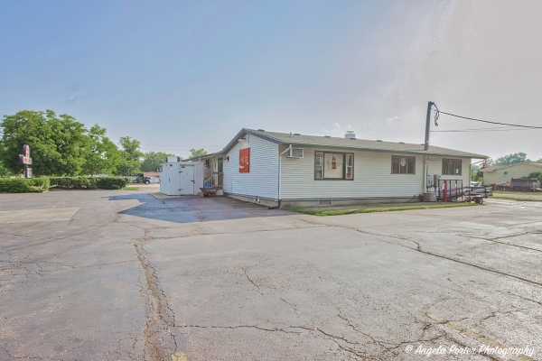 Listing Image #2 - Others for sale at 4911 W Elm Street, Mchenry IL 60050