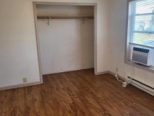 Listing Image #2 - Multi-family for sale at 505 9th Street, Monett MO 65708