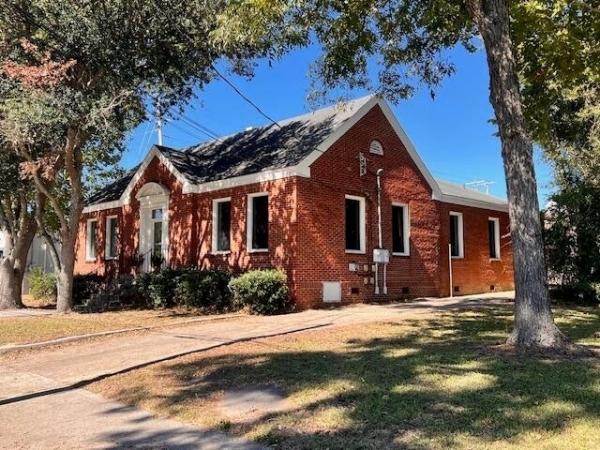 Listing Image #2 - Office for sale at 319 Washington Street, Barnwell SC 29812