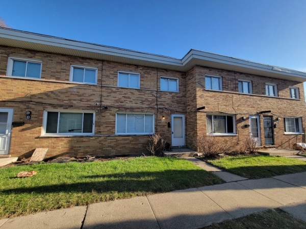 Listing Image #1 - Multi-family for sale at 1505 Hervey Avenue, North Chicago IL 60064