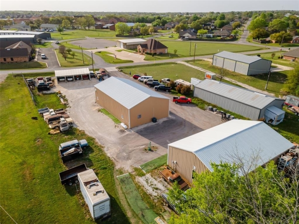 Listing Image #3 - Others for sale at 3231 Walnut Creek Parkway, Granbury TX 76049