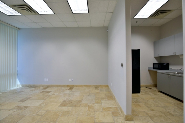Listing Image #3 - Others for sale at 39301 Badger Street Unit 500, Palm Desert CA 92211