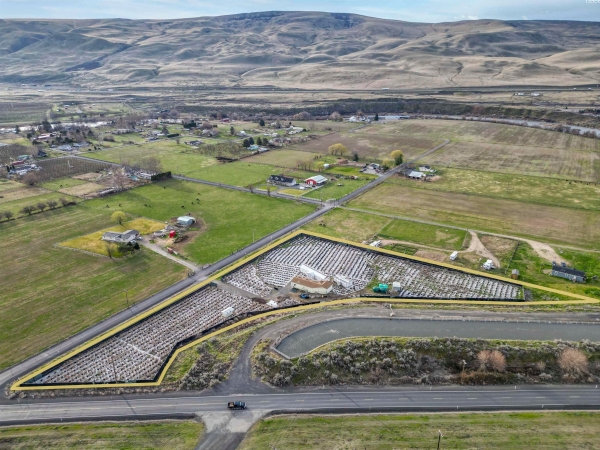 Listing Image #1 - Others for sale at 22604 N Hosko Road, Prosser WA 99350