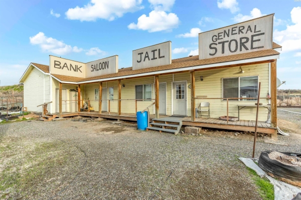 Listing Image #3 - Others for sale at 22604 N Hosko Road, Prosser WA 99350