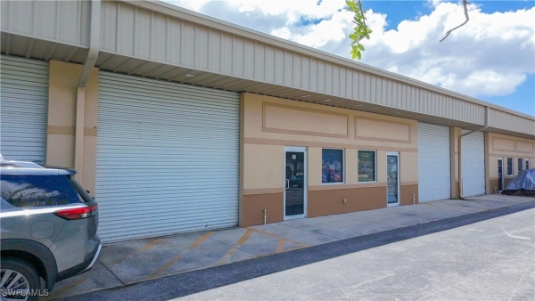 Listing Image #2 - Others for sale at 1010 NE 8th Street , 11, Cape Coral FL 33909