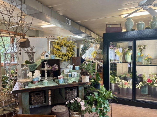 Listing Image #2 - Retail for sale at 111 S 5th Ave, Walworth WI 53184