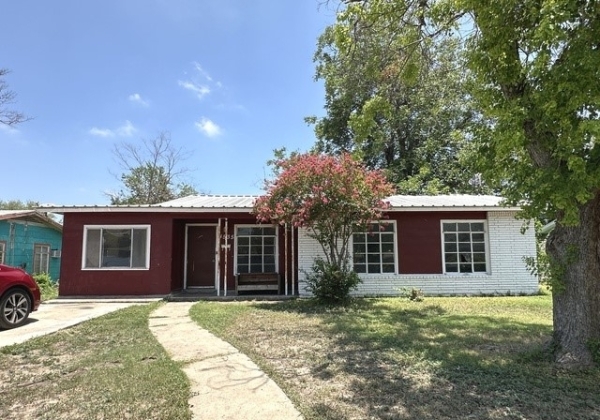 Listing Image #1 - Others for sale at 4535 Lark, San Antonio TX 78228