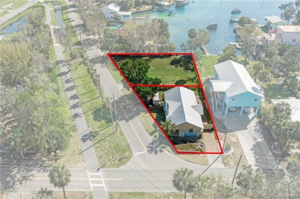 Listing Image #2 - Others for sale at 222 NE 2nd Court, Crystal River FL 34429