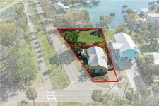 Listing Image #2 - Others for sale at 222 NE 2nd Court, Crystal River FL 34429