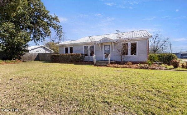 Listing Image #1 - Others for sale at 403 W 11th Street, Panama City FL 32401
