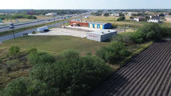 Listing Image #2 - Retail for sale at 9610 W Expressway 83 Highway, La Feria TX 78559