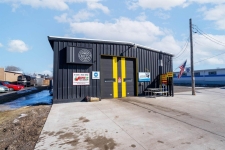 Retail property for sale in APPLETON, WI
