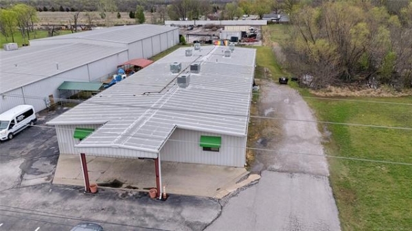 Listing Image #1 - Others for sale at 2929 N Highway 167, Catoosa OK 74015
