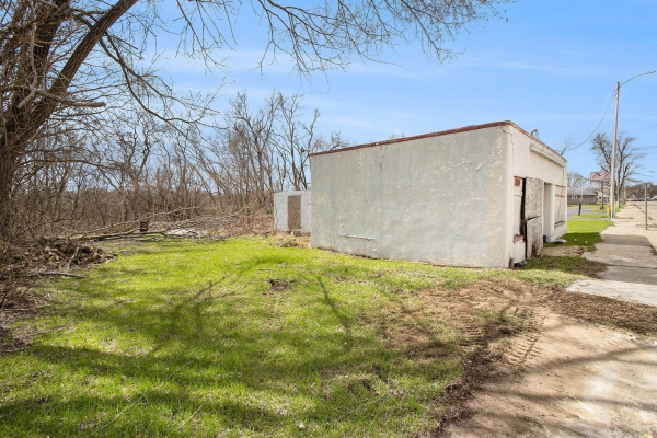 Listing Image #3 - Others for sale at 695 W Michigan Avenue, Battle Creek MI 49037