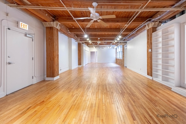 Listing Image #3 - Office for sale at 921 W Van Buren Street , 201, Chicago IL 60607