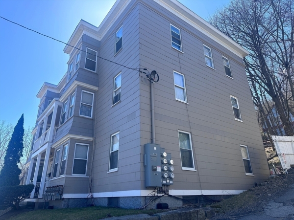 Listing Image #3 - Multi-family for sale at 332 Kimball St, Fitchburg MA 01420