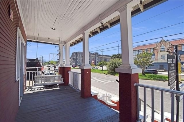 Listing Image #3 - Others for sale at 422 S BROAD Street, New Orleans LA 70119