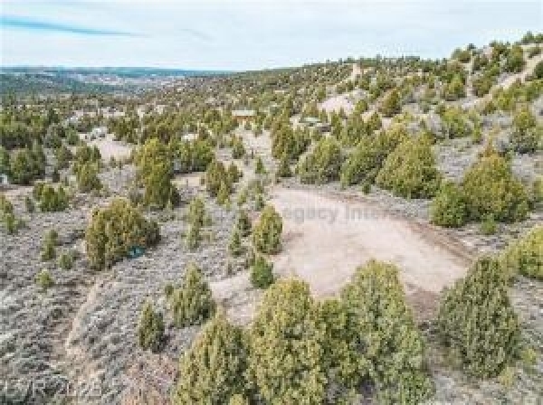 Listing Image #2 - Land for sale at 4300 N MOQUIE CT, Alton UT 84710