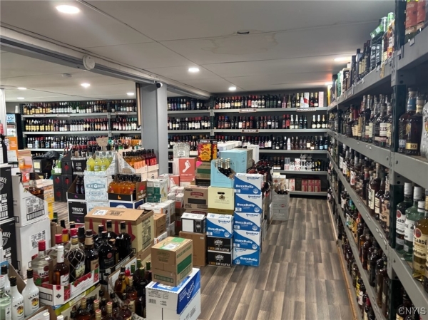 Listing Image #3 - Retail for sale at 201 Seneca Street, Fulton NY 13069