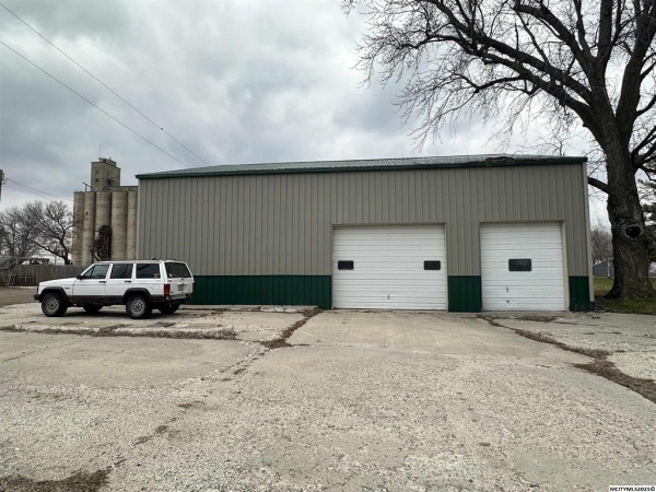 Listing Image #2 - Industrial for sale at 162 2nd St NE, Britt IA 50423