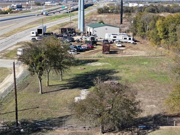 Listing Image #3 - Industrial for sale at 1076 E I35 Highway, Abbott TX 76621