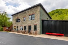 Retail property for sale in Kyles Ford, TN