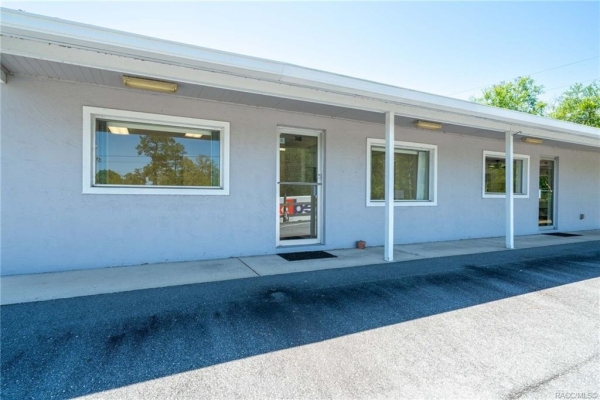 Listing Image #3 - Office for sale at 3490 W Dunnellon Road, Dunnellon FL 34433