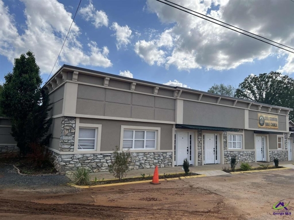 Listing Image #3 - Office for sale at 2108 Elberta Road, Warner Robins GA 31093
