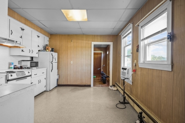 Listing Image #3 - Multi-family for sale at 442 Taunton Ave, Seekonk MA 02771