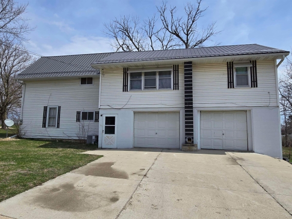 Listing Image #2 - Others for sale at 220 W Spring Street, Strawberry Point IA 52076