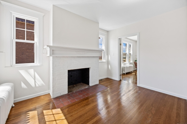Listing Image #3 - Others for sale at 850 Farmington Avenue A, West Hartford CT 06119