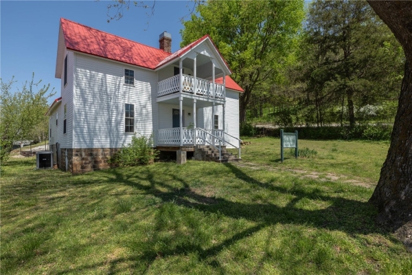 Listing Image #1 - Industrial for sale at 505 Main Street, Huntsville AR 72740