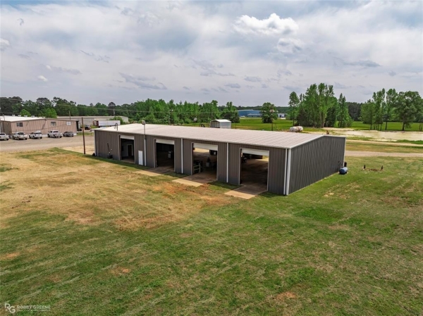 Listing Image #1 - Industrial for sale at 173 Porterville Road, Sarepta LA 71071