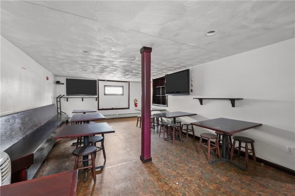 Listing Image #3 - Others for sale at 85 Pawtucket, Pawtucket RI 02860
