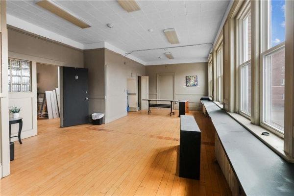 Listing Image #2 - Others for sale at 33 Summer, Pawtucket RI 02860