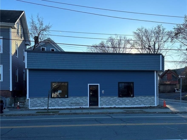 Listing Image #1 - Others for sale at 488 Smith, Providence RI 02908