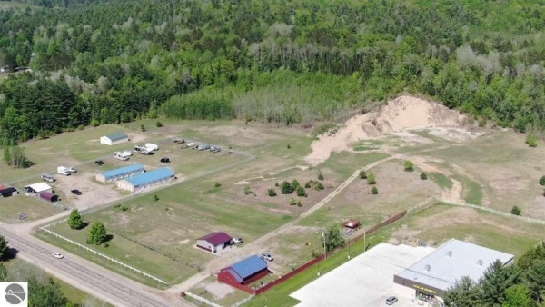 Listing Image #2 - Others for sale at 6112 N Old 27, Frederic MI 49733