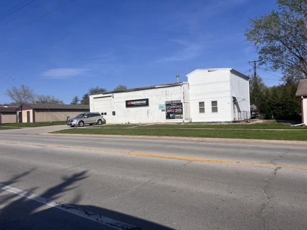 Listing Image #3 - Retail for sale at 538 S Railroad Avenue, Paxton IL 60957