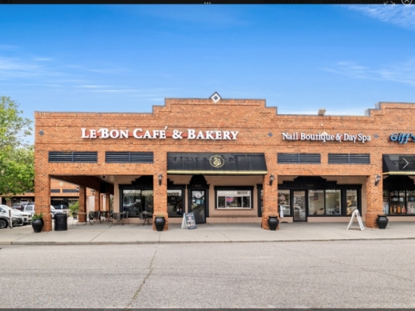 Listing Image #2 - Retail for sale at 9616 North Kings Highway Galleria Shopping Center, Myrtle Beach SC 29572