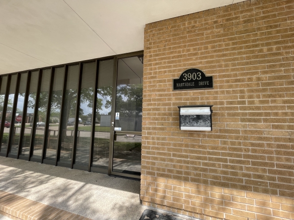 Listing Image #2 - Office for sale at 3903 Hartsdale, Houston TX 77063