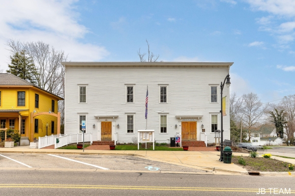 Listing Image #1 - Office for sale at 86 W Center Street, Douglas MI 49406