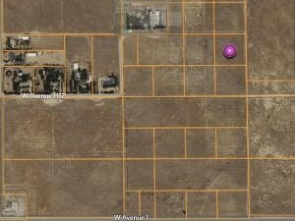 Listing Image #2 - Others for sale at Avenue H-10 & 65th W # H10, Del Sur CA 93536