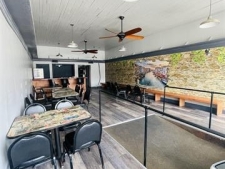Listing Image #2 - Retail for sale at 208 Main Avenue, Clinton IA 52732