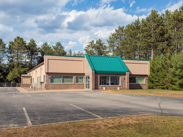 Listing Image #1 - Office for sale at 425 W Mill St, Eagle River WI 54521