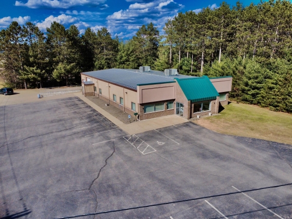 Listing Image #3 - Office for sale at 425 W Mill St, Eagle River WI 54521